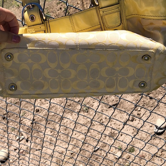 Coach purse - Picture 6 of 6